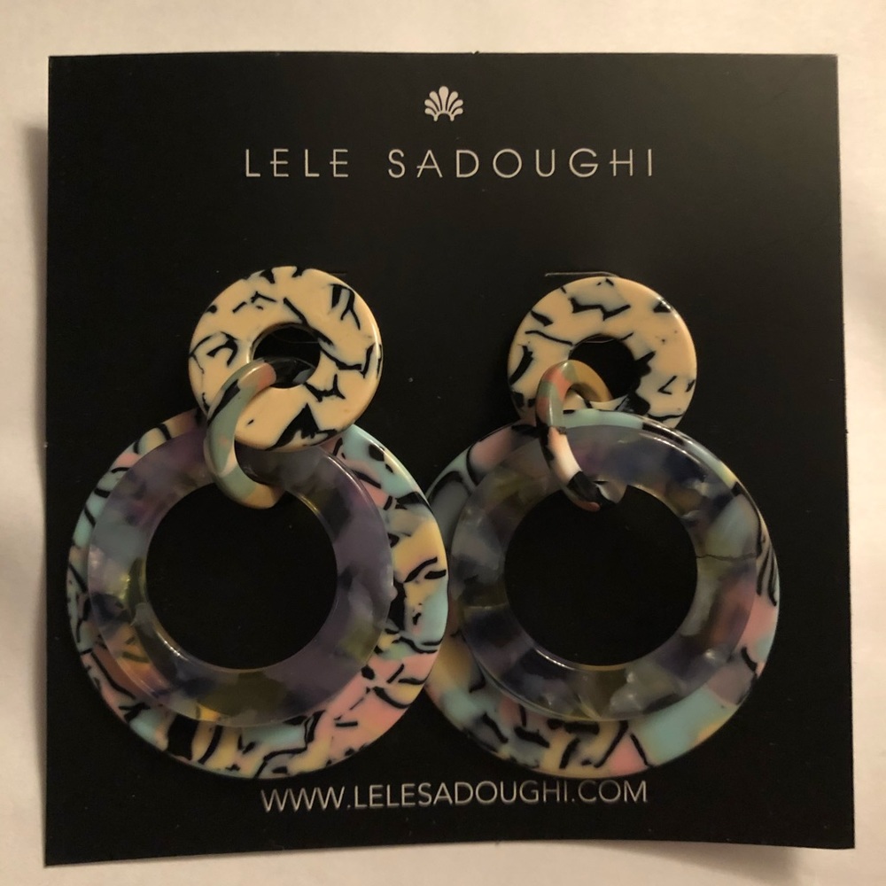 NWT! Lele Sadoughi Banded Hoop Earring - Picture 2 of 7